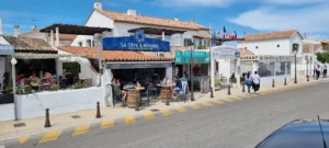La Cave à Huitres à Saintes-Maries-de-la-Mer