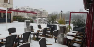 La Marina Café à Cergy
