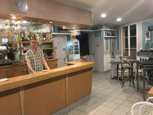 Café De La Poste à Combs-la-Ville