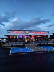 Memphis – Restaurant Diner à Guipavas