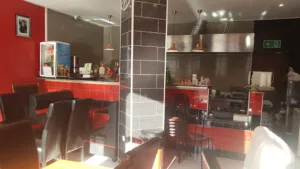 Le Thenia à Saint-Fons