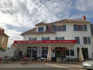 Chez TooYouToo : Hôtel-Bar-Restaurant à Néris-les-Bains