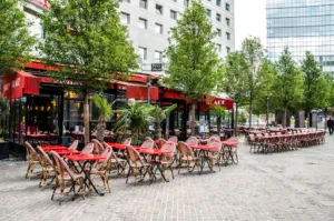 Story Place à Puteaux