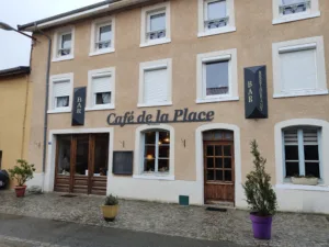 Café de la Place Jacquet Sabrina Delphine à Saint-Priest-la-Prugne