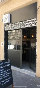 SIMPLE hot dog à Marseille