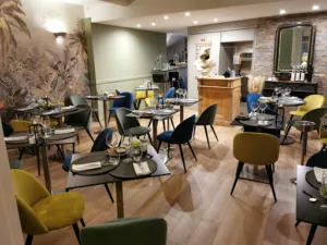 LA FILLE DE… à Salon-de-Provence