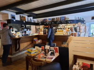 Café Librairie Le Tagarin à Binic-Étables-sur-Mer