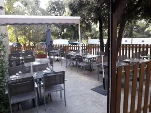 Autour D’Un Plat à Grasse