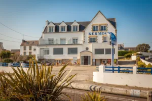Kermoor Hôtel-Restaurant à Plogoff