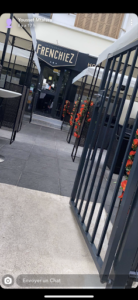 Frenchiez à Mantes-la-Jolie