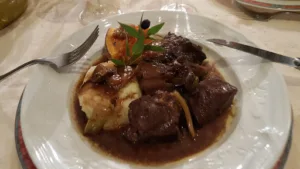 Sarl Auberge à Aubagne