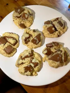 Cafe Nine & Three Quarters by Valerie à Village-Neuf