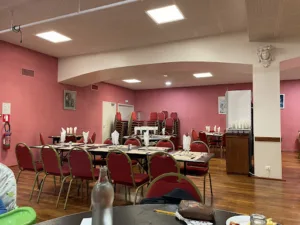 Jaune Poussin à Périgueux