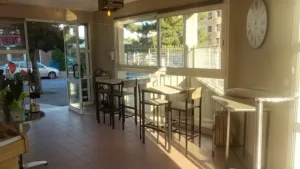 SNACK LE J. A. C à Gap