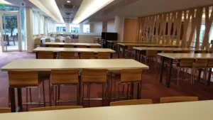 RIE OKABE à Le Kremlin-Bicêtre