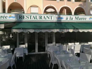 À la Marée à Fréjus