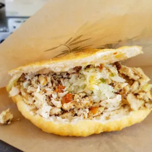 Food Truck Chicknkreyol à Cergy