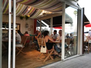 La cabane à Golf Juan