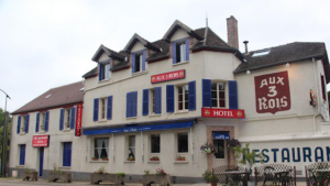Hôtel Restaurant « AUX 3 ROIS » à Pont-sur-Yonne