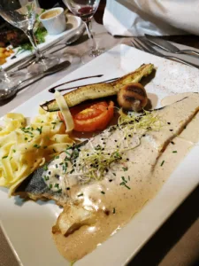 Restaurant L Eolienne à Rouxmesnil-Bouteilles