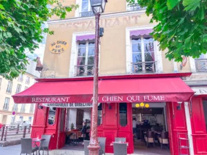 Au chien qui fume à Versailles
