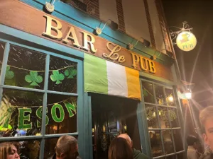 Le Pub à Épernay