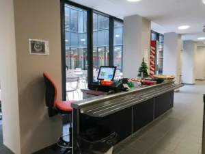 Cafétéria de la bibliothèque de centre Schuman Aix à Aix-en-Provence