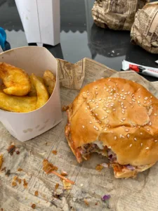 La Casa de Maya – Food truck – Hamburgers Fusion Latine – Spécialités Vénézuéliennes à Sainte-Anastasie