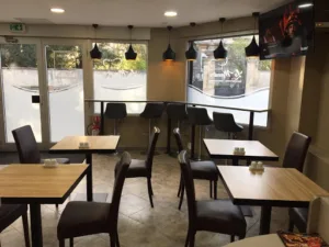 Le Maestro à Magenta