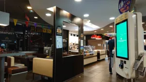 McCafé à Calais
