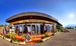 Au Panorama – Souvenirs, Minéraux, Bar-Restaurant à Rousset