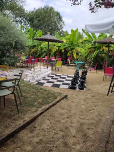 Piano Bar The Carriage à Varetz