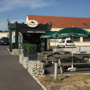 Kiosque à pizza à Villers-sous-Saint-Leu