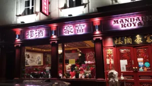 Au Mandarin Royal à Versailles