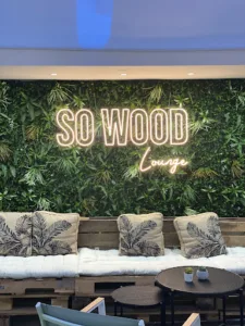 So Wood Restaurant & Lounge à Agde
