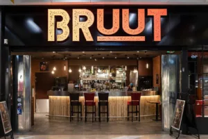 BRUUT Restaurant à Saint-Priest