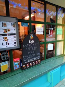 Le paris brest café hotel brasserie à Lens