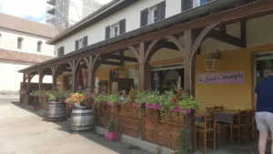 Le Saint Christophe à Saint-Christophe-en-Bresse