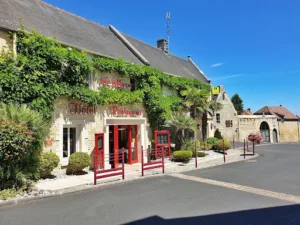 Hôtel La Glycine à Bénouville