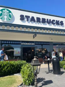 Starbucks Coffee – AUTOGRILL McArthurGlen Troyes à Pont-Sainte-Marie