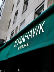 Tomahawk Restaurant à Courbevoie