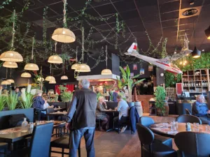 Buffet du Monde à Narbonne