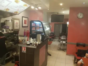 Au Mangez Moi à Toulouse