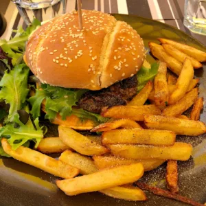 Café de la Gare à Valmondois