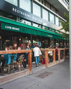 Corcoran’s La Défense-Nanterre à Nanterre