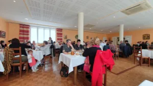 SAS Au Chant Du Grillon à Mazirat