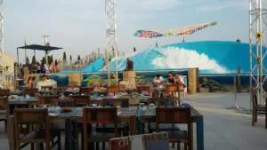 Wave Corner à Monteux