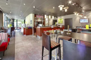 Café Pourpre Restaurant à Grenoble