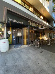 Les Trois Petits à Boulogne-Billancourt