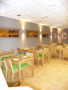 AA Le Cru Gourmand Sarl à Plérin